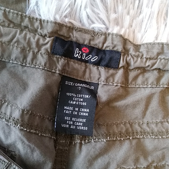 3 for$30  Kiss Capri Cargo Khakis, sz. 8 - Picture 6 of 6
